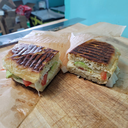 The Delux (Vegetarian)
