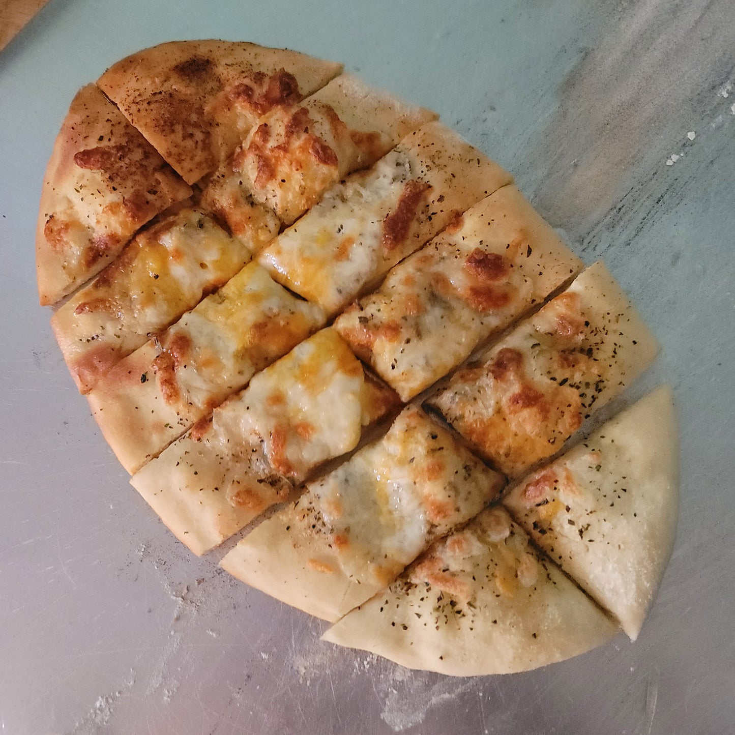 Cheesy garlic bread sticks